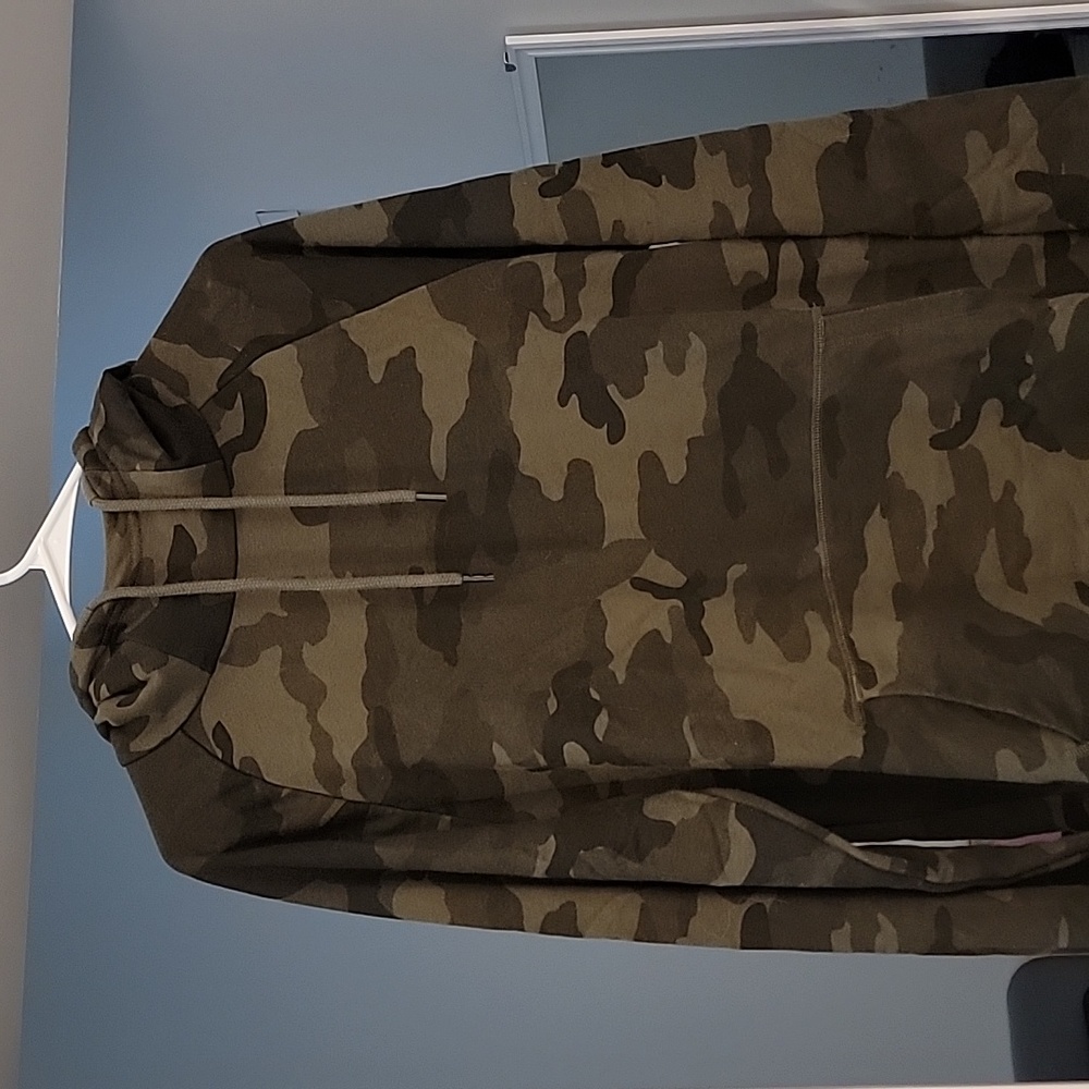 Express for Men camo pullover hoodie